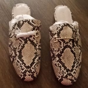 Snack Skin slip-ons sz7